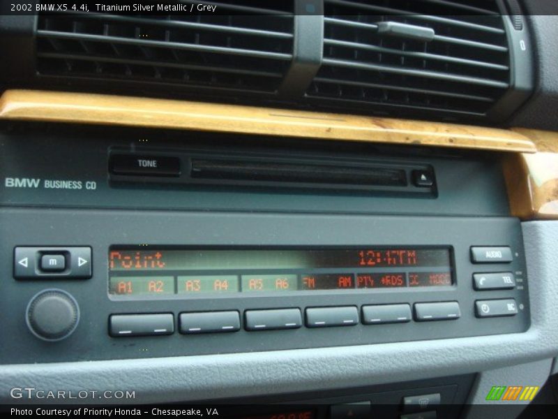 Titanium Silver Metallic / Grey 2002 BMW X5 4.4i