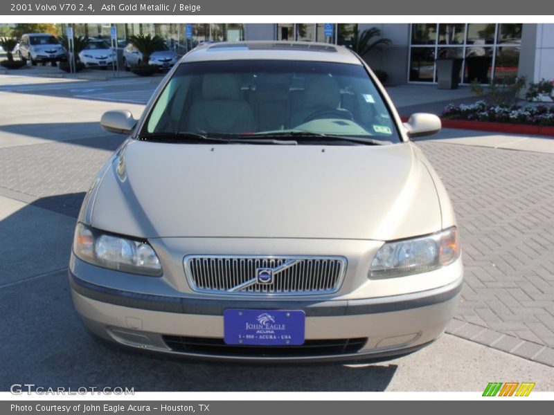 Ash Gold Metallic / Beige 2001 Volvo V70 2.4