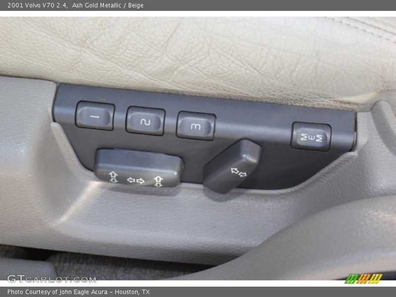 Controls of 2001 V70 2.4