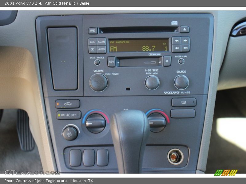 Controls of 2001 V70 2.4