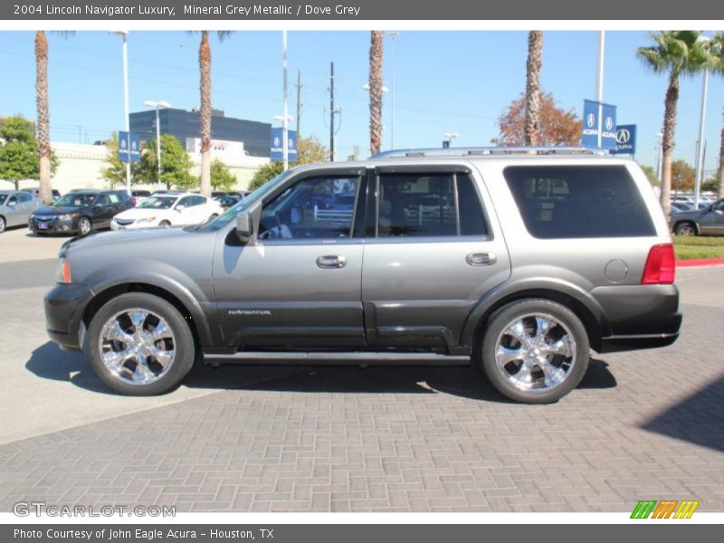 Mineral Grey Metallic / Dove Grey 2004 Lincoln Navigator Luxury