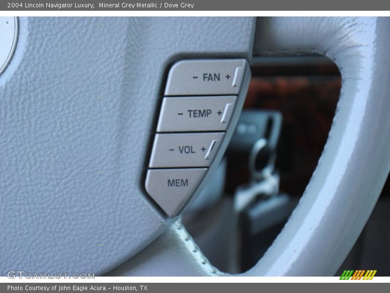 Mineral Grey Metallic / Dove Grey 2004 Lincoln Navigator Luxury