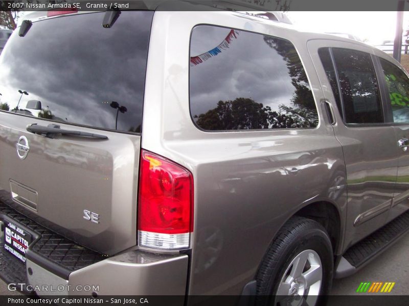 Granite / Sand 2007 Nissan Armada SE