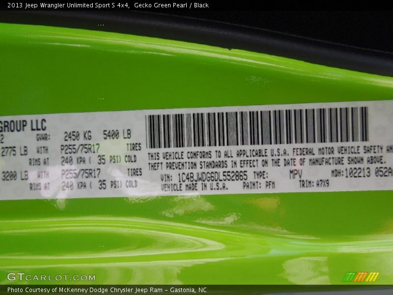 2013 Wrangler Unlimited Sport S 4x4 Gecko Green Pearl Color Code PFM