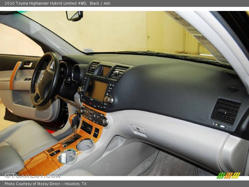 Black / Ash 2010 Toyota Highlander Hybrid Limited 4WD