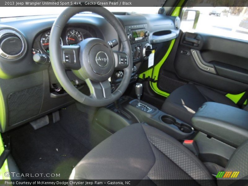  2013 Wrangler Unlimited Sport S 4x4 Black Interior