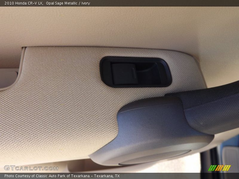 Opal Sage Metallic / Ivory 2010 Honda CR-V LX