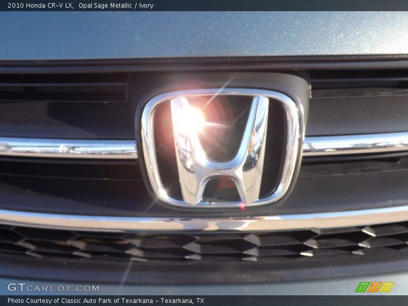 Opal Sage Metallic / Ivory 2010 Honda CR-V LX