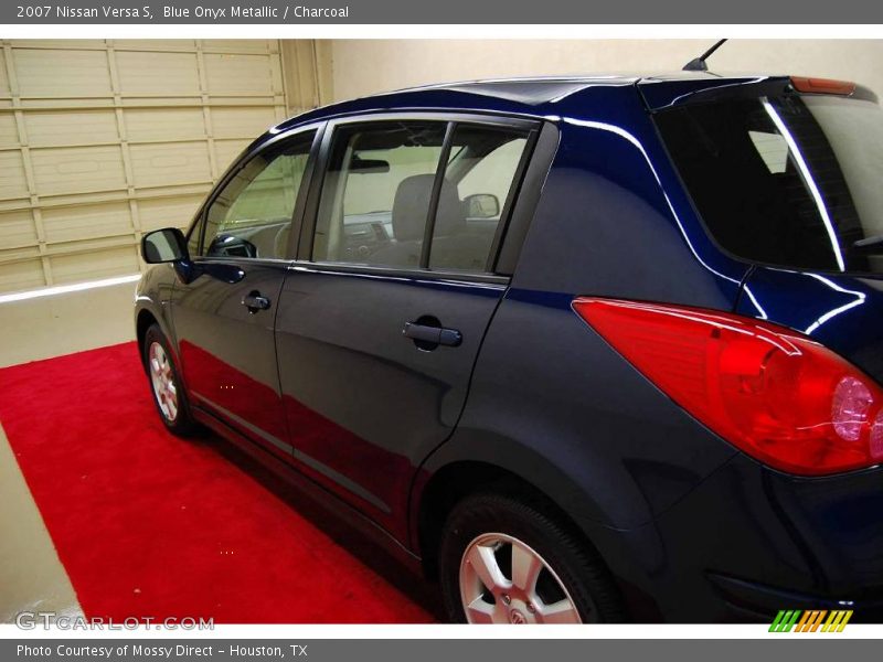 Blue Onyx Metallic / Charcoal 2007 Nissan Versa S
