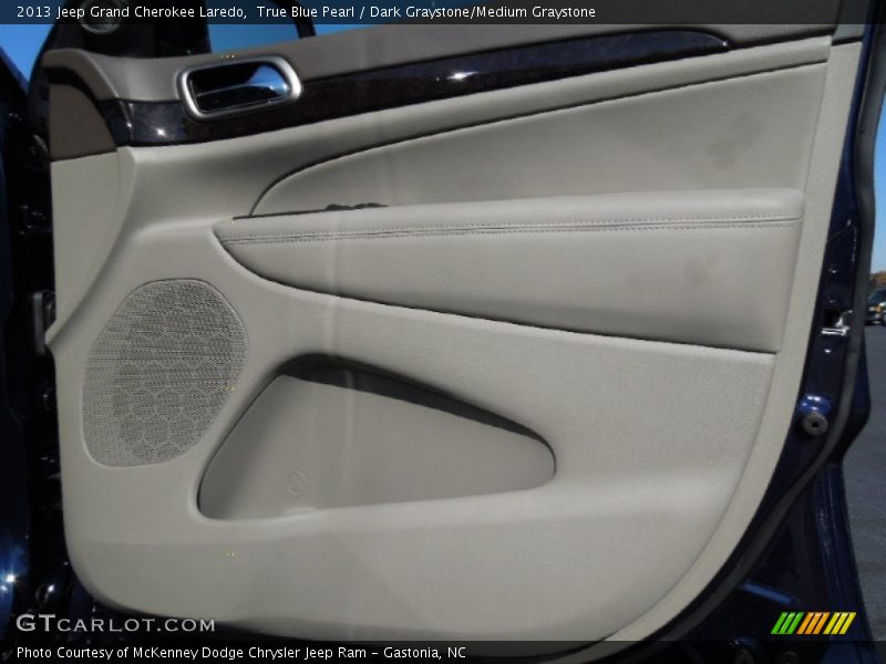 True Blue Pearl / Dark Graystone/Medium Graystone 2013 Jeep Grand Cherokee Laredo