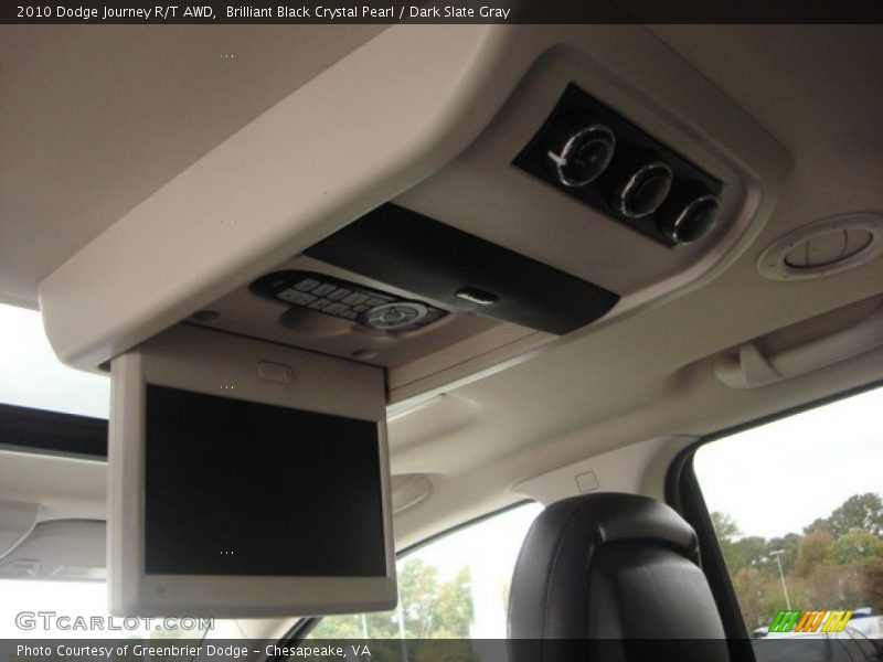 Entertainment System of 2010 Journey R/T AWD