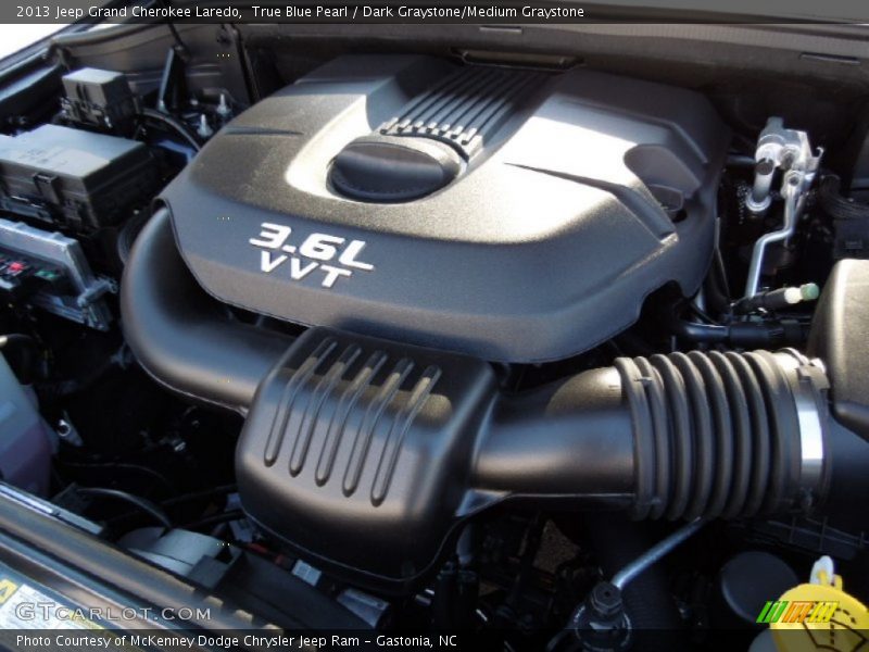 True Blue Pearl / Dark Graystone/Medium Graystone 2013 Jeep Grand Cherokee Laredo