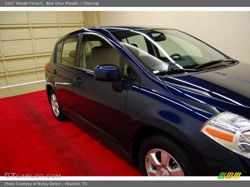 Blue Onyx Metallic / Charcoal 2007 Nissan Versa S