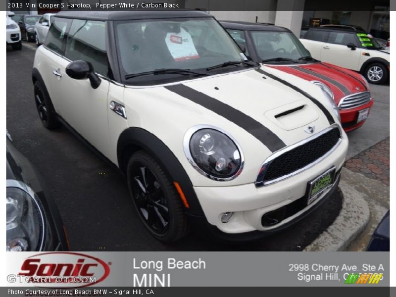 Pepper White / Carbon Black 2013 Mini Cooper S Hardtop