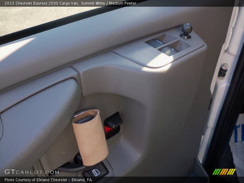 Summit White / Medium Pewter 2013 Chevrolet Express 2500 Cargo Van
