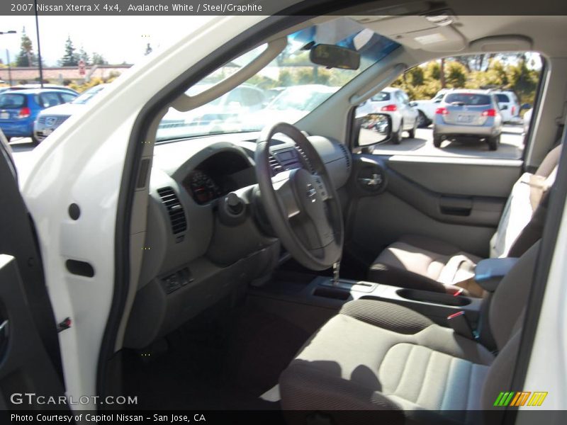 Avalanche White / Steel/Graphite 2007 Nissan Xterra X 4x4