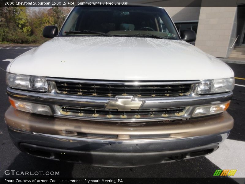 Summit White / Medium Oak 2000 Chevrolet Suburban 1500 LS 4x4
