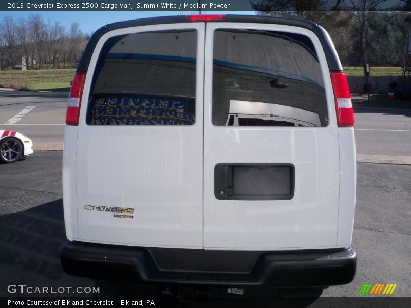 Summit White / Medium Pewter 2013 Chevrolet Express 2500 Cargo Van