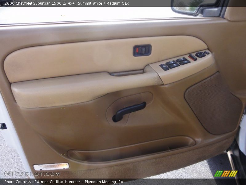 Summit White / Medium Oak 2000 Chevrolet Suburban 1500 LS 4x4