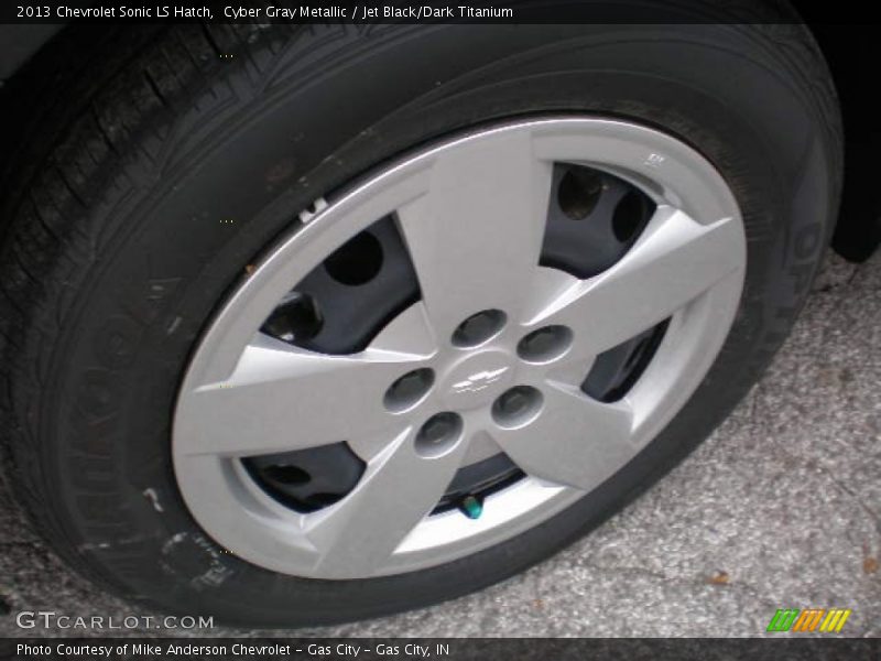 Cyber Gray Metallic / Jet Black/Dark Titanium 2013 Chevrolet Sonic LS Hatch