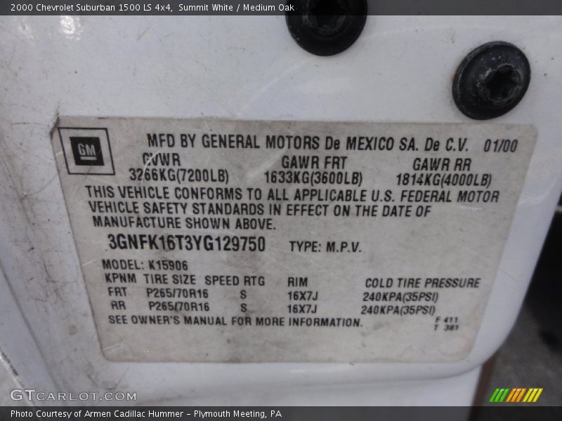 Summit White / Medium Oak 2000 Chevrolet Suburban 1500 LS 4x4