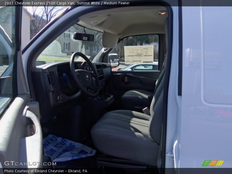 Summit White / Medium Pewter 2013 Chevrolet Express 2500 Cargo Van