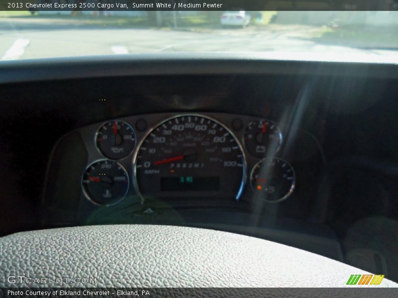 Summit White / Medium Pewter 2013 Chevrolet Express 2500 Cargo Van