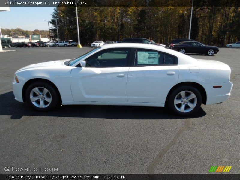 Bright White / Black 2013 Dodge Charger SXT