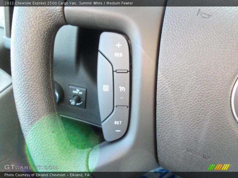 Summit White / Medium Pewter 2013 Chevrolet Express 2500 Cargo Van