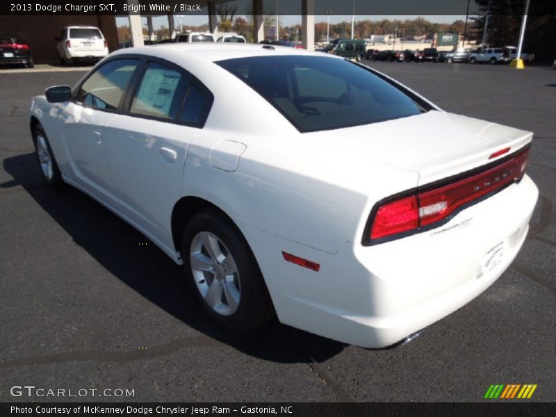 Bright White / Black 2013 Dodge Charger SXT