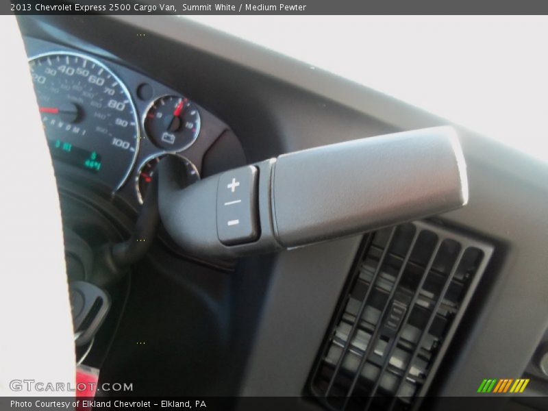 Summit White / Medium Pewter 2013 Chevrolet Express 2500 Cargo Van