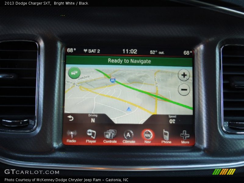 Bright White / Black 2013 Dodge Charger SXT