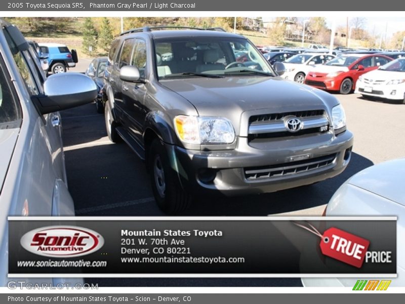 Phantom Gray Pearl / Light Charcoal 2005 Toyota Sequoia SR5