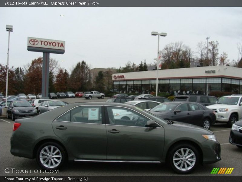 Cypress Green Pearl / Ivory 2012 Toyota Camry XLE