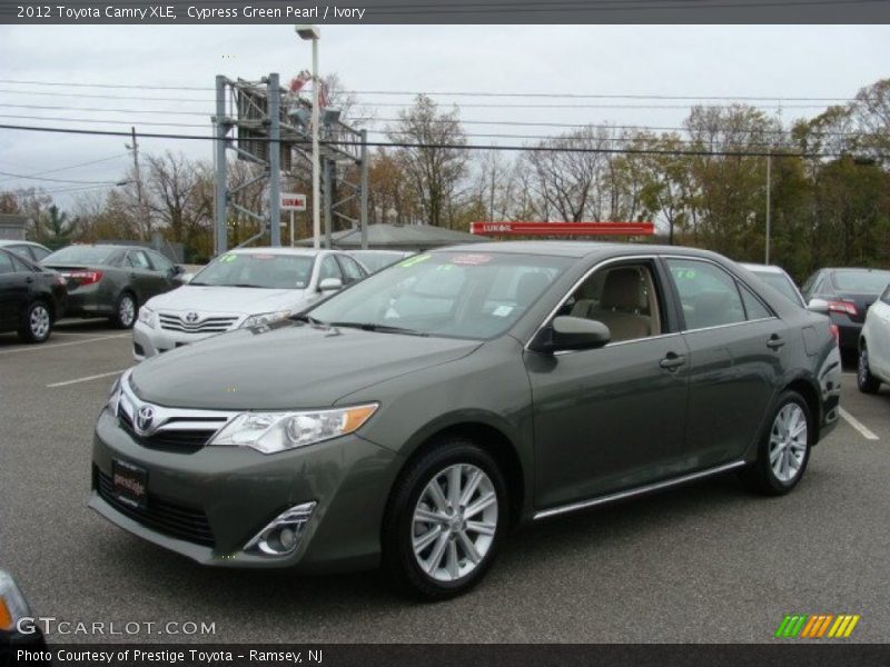 Cypress Green Pearl / Ivory 2012 Toyota Camry XLE