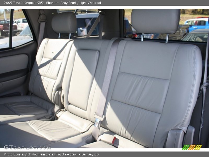 Phantom Gray Pearl / Light Charcoal 2005 Toyota Sequoia SR5