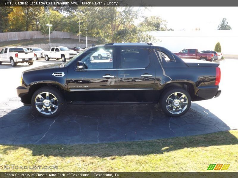 Black Raven / Ebony 2013 Cadillac Escalade EXT Premium AWD