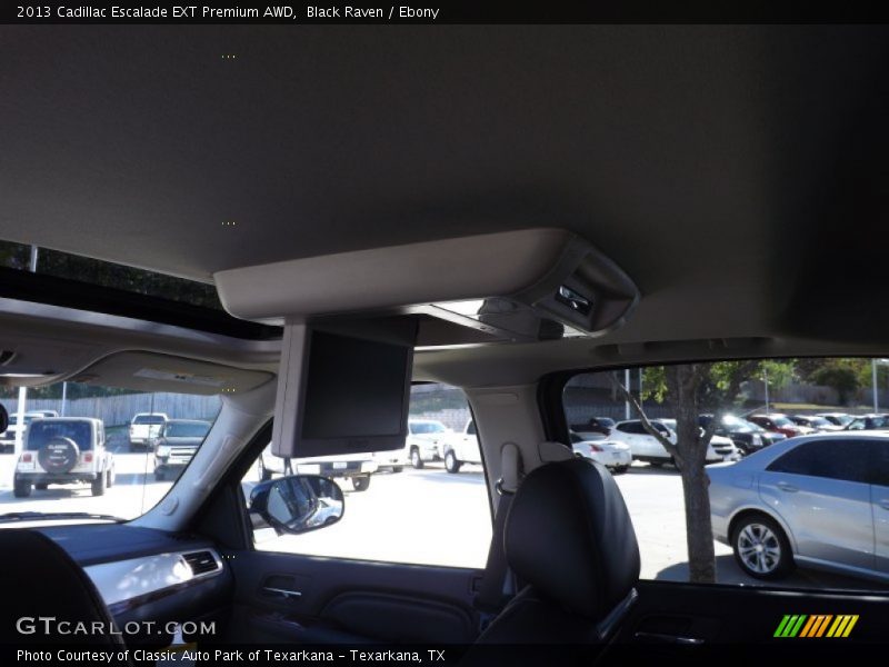 Black Raven / Ebony 2013 Cadillac Escalade EXT Premium AWD