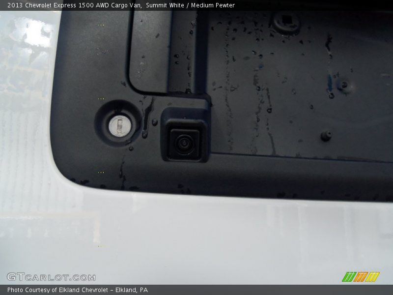 Summit White / Medium Pewter 2013 Chevrolet Express 1500 AWD Cargo Van