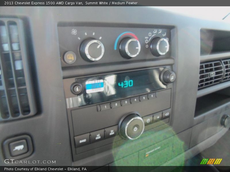 Summit White / Medium Pewter 2013 Chevrolet Express 1500 AWD Cargo Van