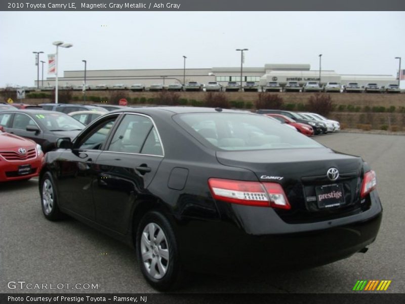 Magnetic Gray Metallic / Ash Gray 2010 Toyota Camry LE