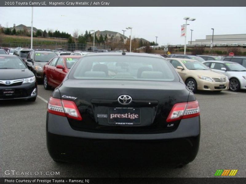 Magnetic Gray Metallic / Ash Gray 2010 Toyota Camry LE