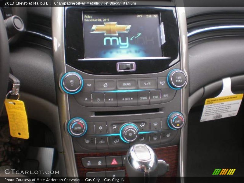 Champagne Silver Metallic / Jet Black/Titanium 2013 Chevrolet Malibu LT