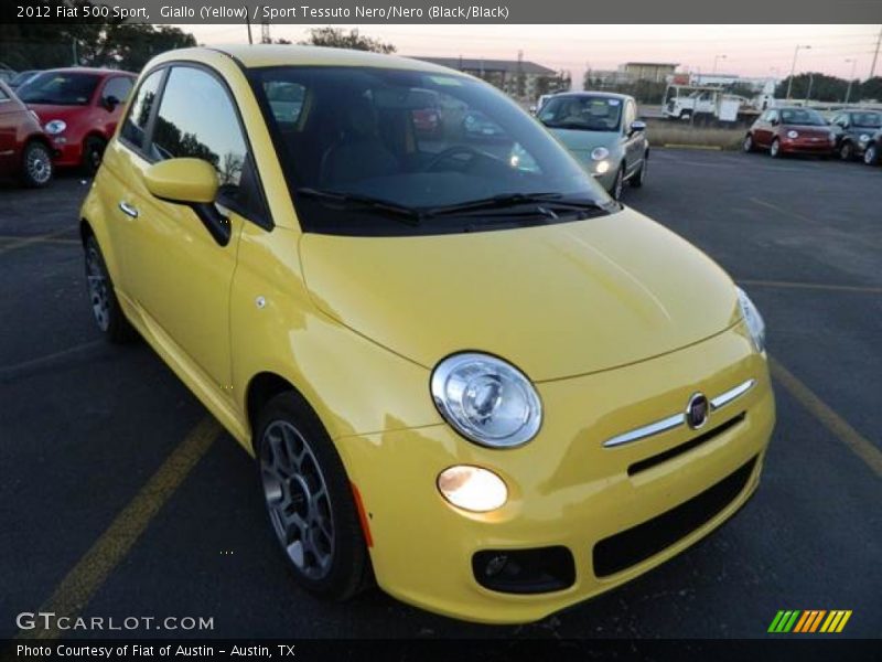 Giallo (Yellow) / Sport Tessuto Nero/Nero (Black/Black) 2012 Fiat 500 Sport