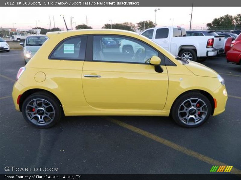 Giallo (Yellow) / Sport Tessuto Nero/Nero (Black/Black) 2012 Fiat 500 Sport