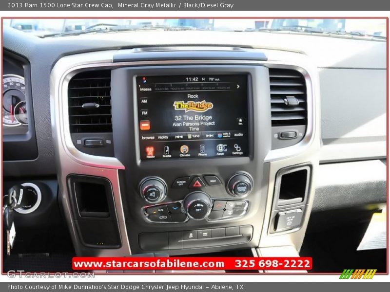 Mineral Gray Metallic / Black/Diesel Gray 2013 Ram 1500 Lone Star Crew Cab