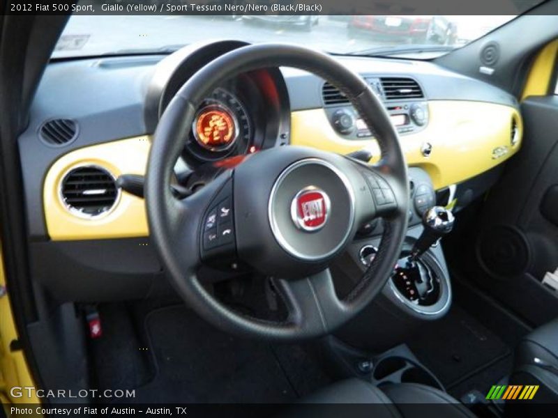 Giallo (Yellow) / Sport Tessuto Nero/Nero (Black/Black) 2012 Fiat 500 Sport
