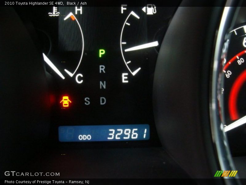 Black / Ash 2010 Toyota Highlander SE 4WD