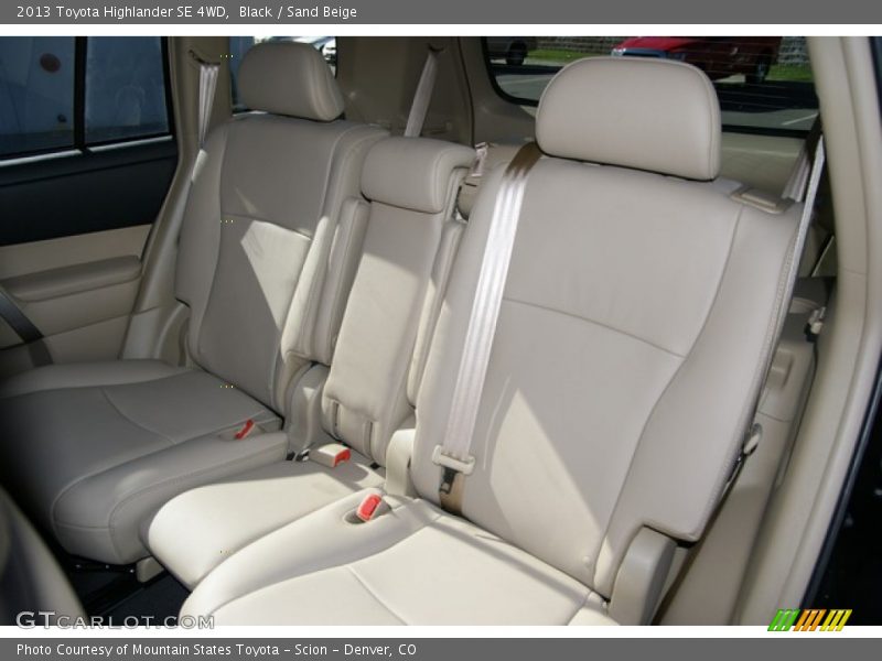 Black / Sand Beige 2013 Toyota Highlander SE 4WD