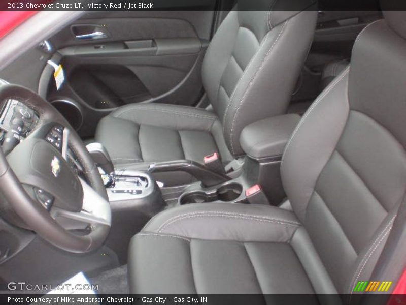 Victory Red / Jet Black 2013 Chevrolet Cruze LT